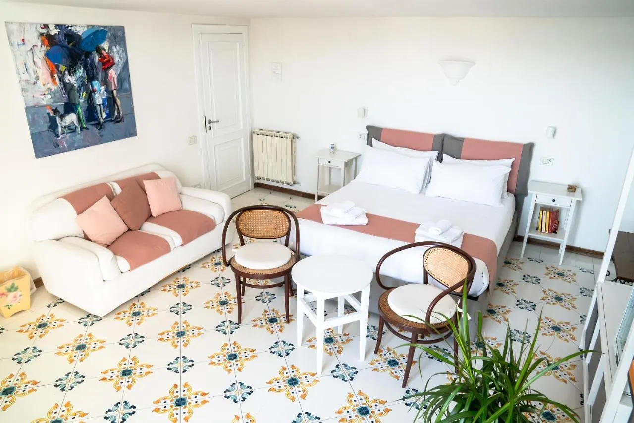 Le Stanze Di Sissi - Luxury Suites Naples Italy