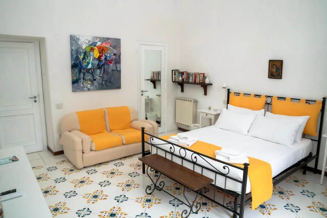 Le Stanze Di Sissi - Luxury Suites Naples Italy